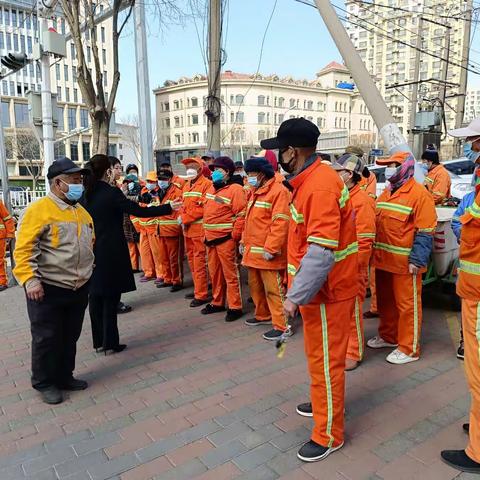 倡导诚实守信，共铸消费和谐——东环支行走进城市开展安全消费宣传活动