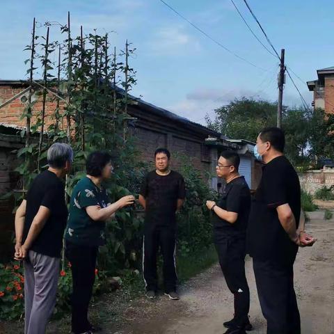 扎兰屯市教育系统全力推进60岁以上人群疫苗接种包联工作
