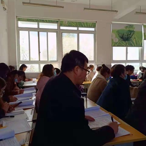 品味书香  牵手美文              ------唐河县思源学校承办阅读观摩课及研讨活动