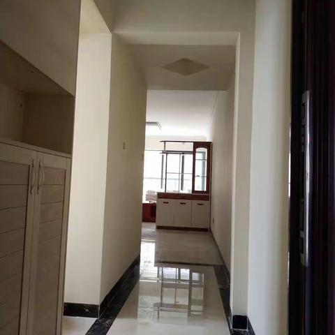 御蓝湾1-03户型简装（78平）