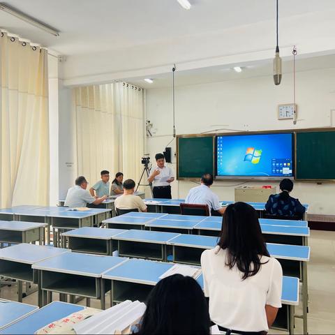 数学组青年教师教学技能大赛