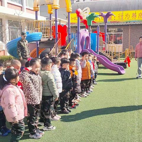 寿光市爱心幼儿园中二班🇨🇳娃娃兵课