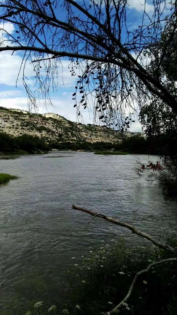 西拉沐沦河大峡谷