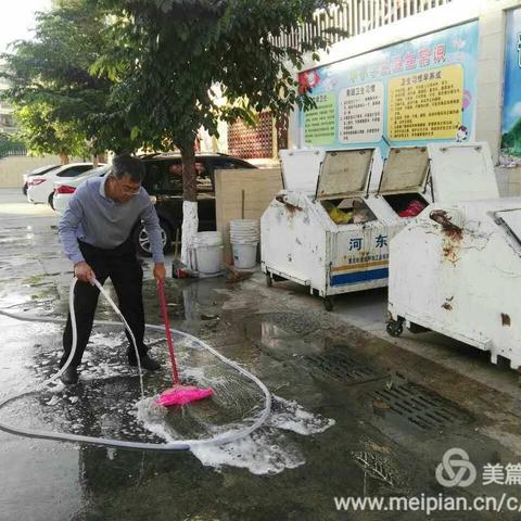 三亚市南海学校开展节后“搬家式”大扫除行动