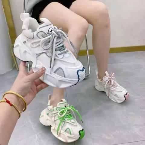 欢乐“五一”🏖️赶快来贝坤轩挑选你的新装 备美美的出门嗨喽