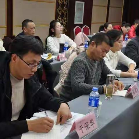 相聚国培，促成长——国培教师工作坊坊主第二次集中研修第二天学习纪实