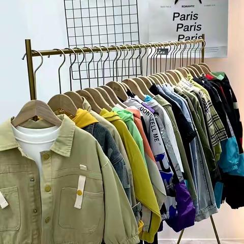 多品牌组合外套90-160码段