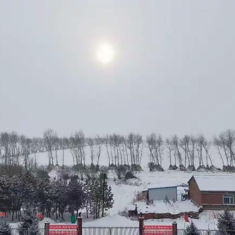 讷河市育民JD JH慰问、捐资助学——实践中国化掠影