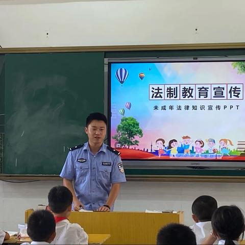 与法制同行，为成长护航——广昌县第六小学开展法制教育进校园宣传活动