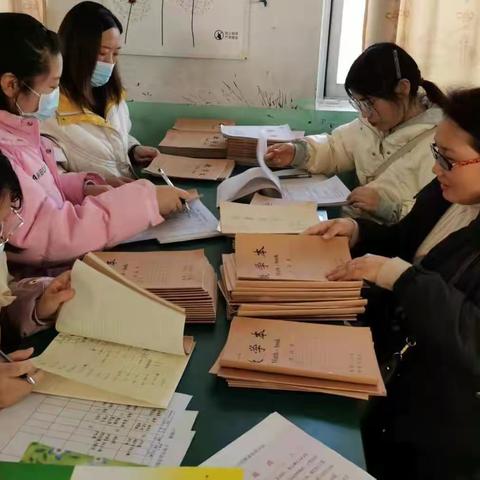 乘教研之风，展数学之美—占城镇中心学校小学第三次数学教研活动