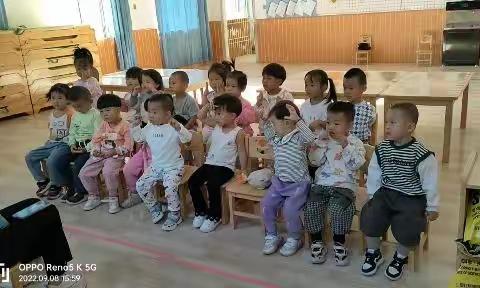 佳贝品格幼儿园微微兔班《师遇中秋，遇“建”美好》主题活动