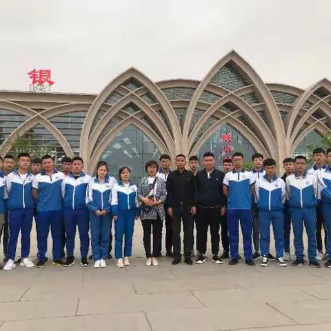 青春绽放  创赢未来-餐旅服务专业部学生赴青岛实习纪实