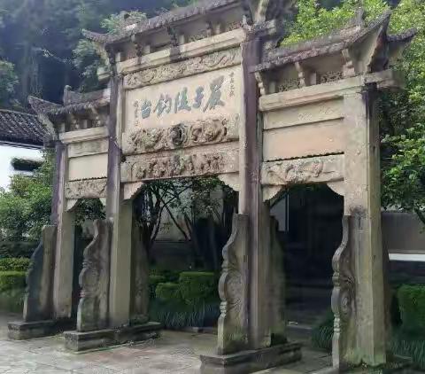富春江