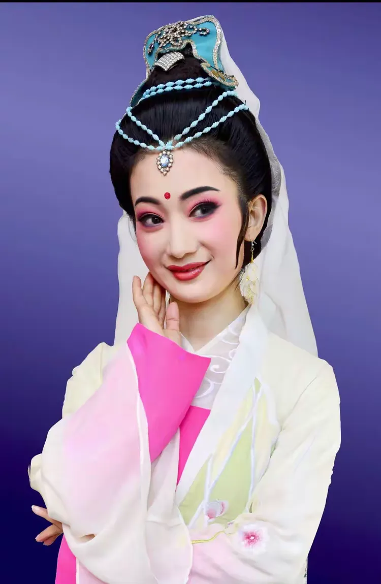 饰七仙女王刚(国家二级演员,张辉弟子)饰董永涂