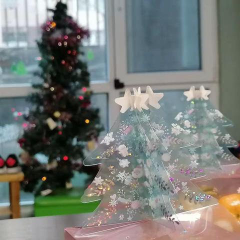 谦知慧童学馆2021新年联欢会