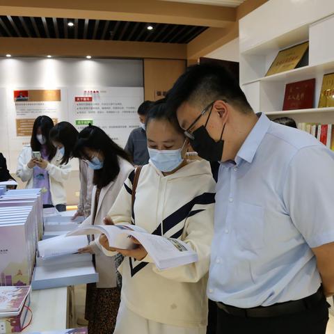 与文明同行 展税务风采