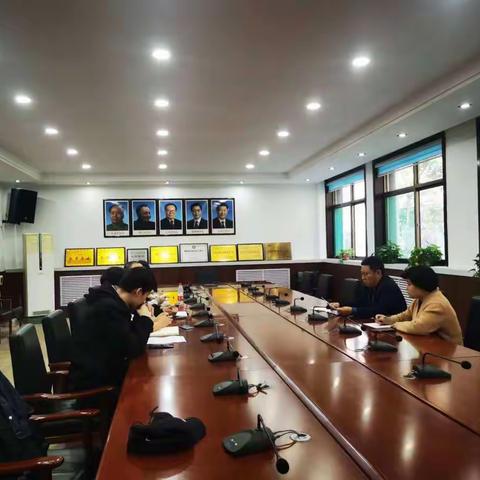 【稳经济一揽子政策】市文广旅局就南关街步行街项目与客商进行工作交流