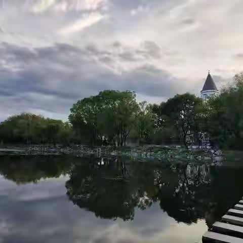 落雨的城池