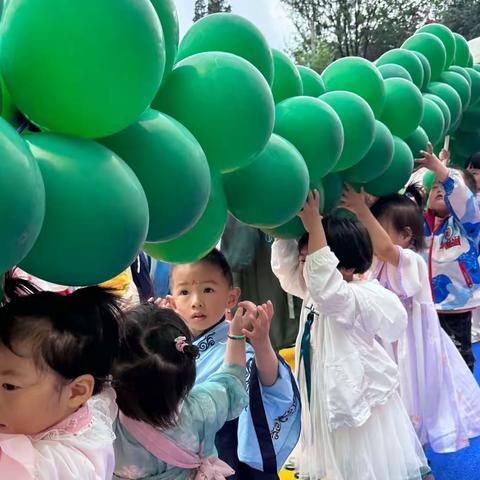 爱丁堡假日城市幼儿园蒙小（3）班一周精彩回顾