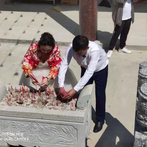 传承数百年家族文化，詹氏宗祠里喜庆的汉式婚礼拜祖