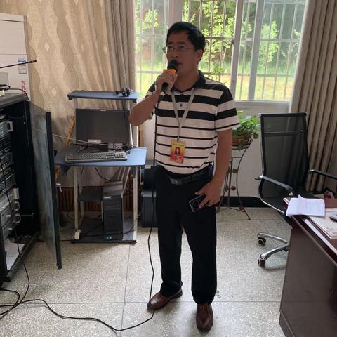 顺阳中学防震疏散逃生、消防演练