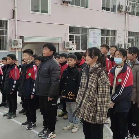 🏀放飞梦想，起锚远航                      ——三乡镇东村小学篮球社团