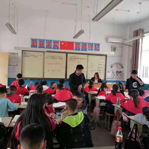 岁月的印记，工作的足迹。