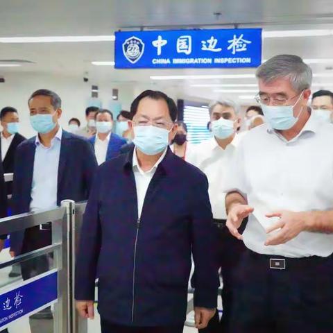 市人大常委会主任骆文智率队视察罗湖口岸改造规划