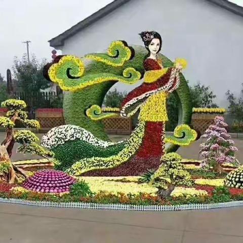 国庆，家庆，举国同庆；情愿，心愿，愿愿随心。～～～北楼中心小学“庆国庆，迎十五”活动记实