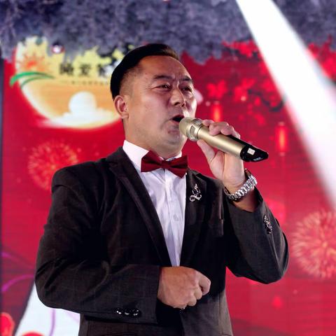 喜迎二十大——《淮阳区曦爱餐饮集团与旗袍协会中秋联欢暨家宴答谢会在爱妃堡金铂爵豪华婚庆大厅盛大举行！》