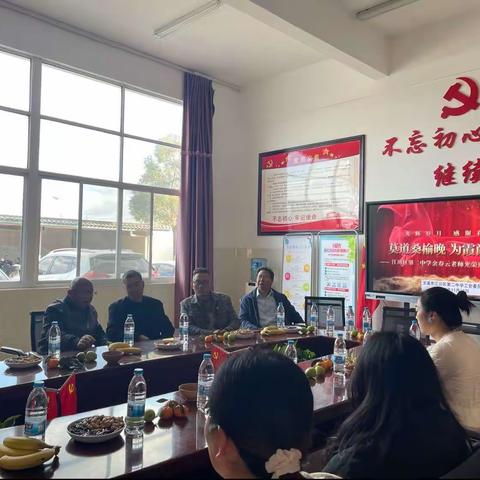 退休不褪色，夕阳更生辉——江川二中余春云老师光荣退休欢送会