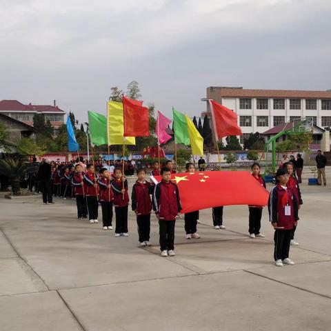 发扬体育精神，展示少年风采——记罗坪镇中心小学2019年冬季田径运动会