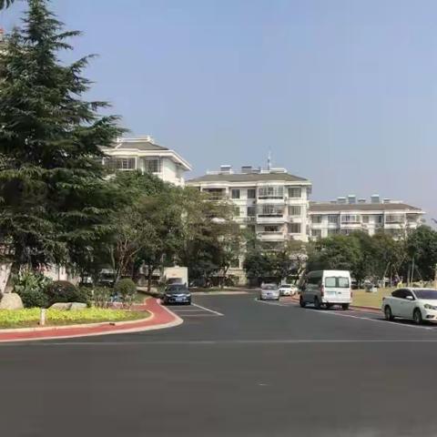 【主题教育进行时】—恒风物业东洲花园获评义乌市“红旗小区”