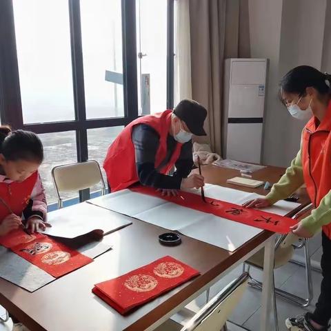 【同题微小说·迎春】写春联