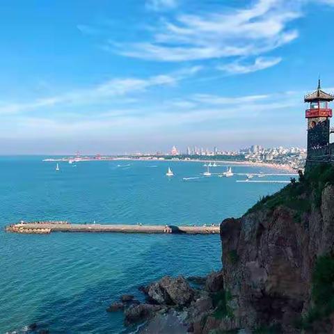 《小小海军成长记》青岛海滨夏令营来了，沙滩、海浪、出海捕鱼、抓螃蟹、海岛生存历险记…