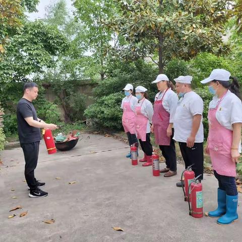 食堂消防演练