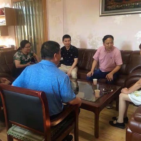 服务零距离，暖心再继续一一我们在路上