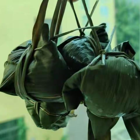 “粽”情端午节，幼儿园里过端午。