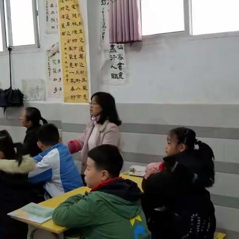 静心教学感悟深，潜心教研促成长------记白源中心校英语教学活动