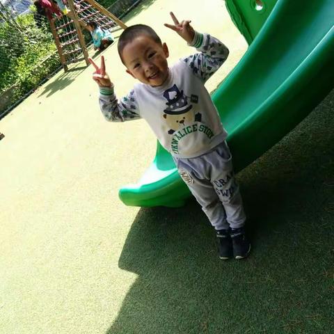 快乐无忧的幼儿园生活