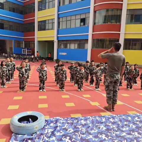 每一份努力都值得珍藏满怀希望、就会所向披靡心中有爱、就会四季如春未来、可期