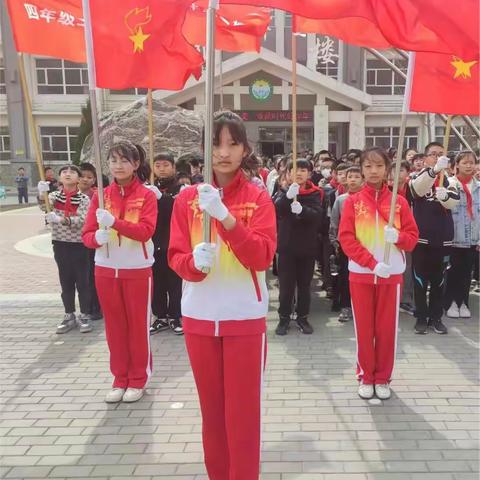 “清明祭英烈，丰碑励童心”----阜平县西下关中心小学“清明-祭祀英烈”活动总结