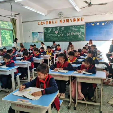 交流润心田，教研促成长—记惠城区语文中心教研组莅临我校指导