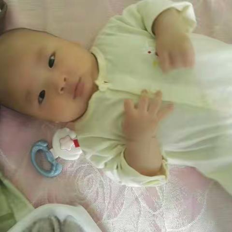 因为有了你，人生从此多了一份永远刻骨铭心的牵挂，感谢你宝贝。