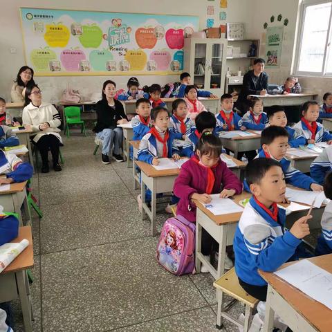 向课堂要效率，让教研促成长——城关镇保障小学开展公开课赛讲活动