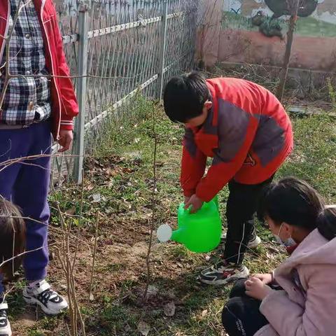《新教育》让学生健康成长   快乐学习