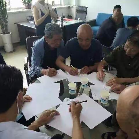 警心永驻 红心向党渑池县公安局离退休干部党员6月份主题党员日活动精彩纷呈