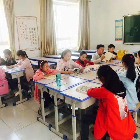 “听说读唱我都行，我是英语智多星”——郑韩路小学英语口语测试