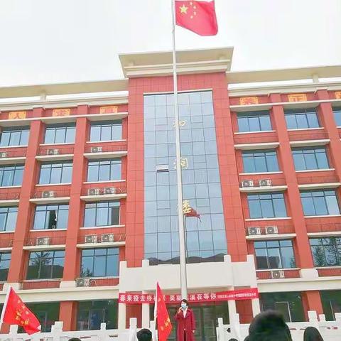 浓情五月天，励志感恩季——项城二实小集团学校莲溪小学“感恩母亲节”活动报道