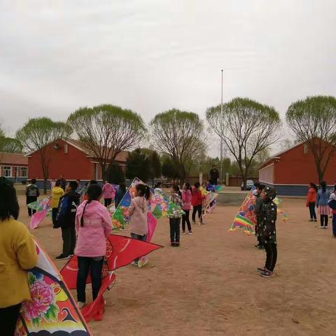 刘杖子小学第二届校园风筝节